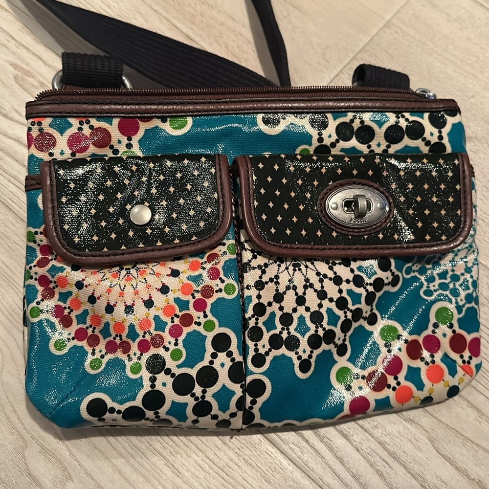 FOSSIL Purse - Picture 3 of 5